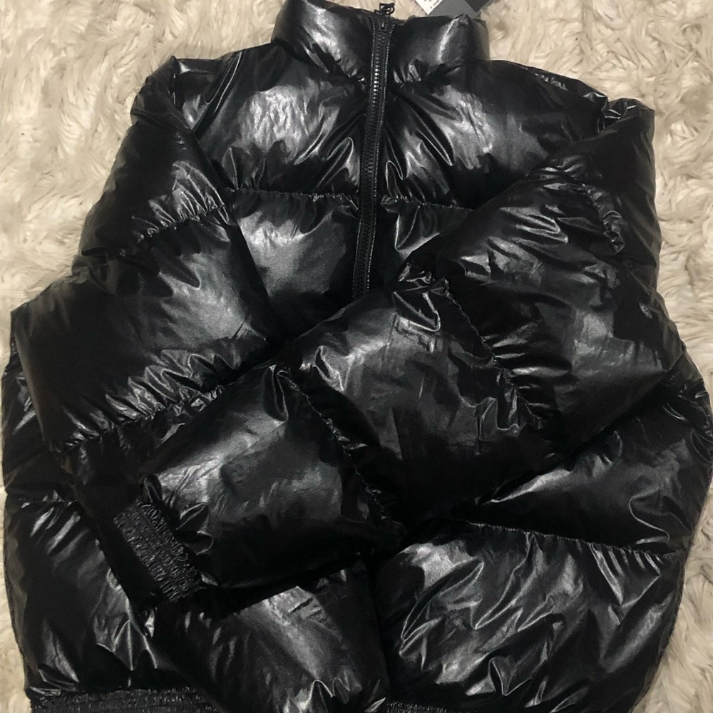 Men's Black Puffer Jacket